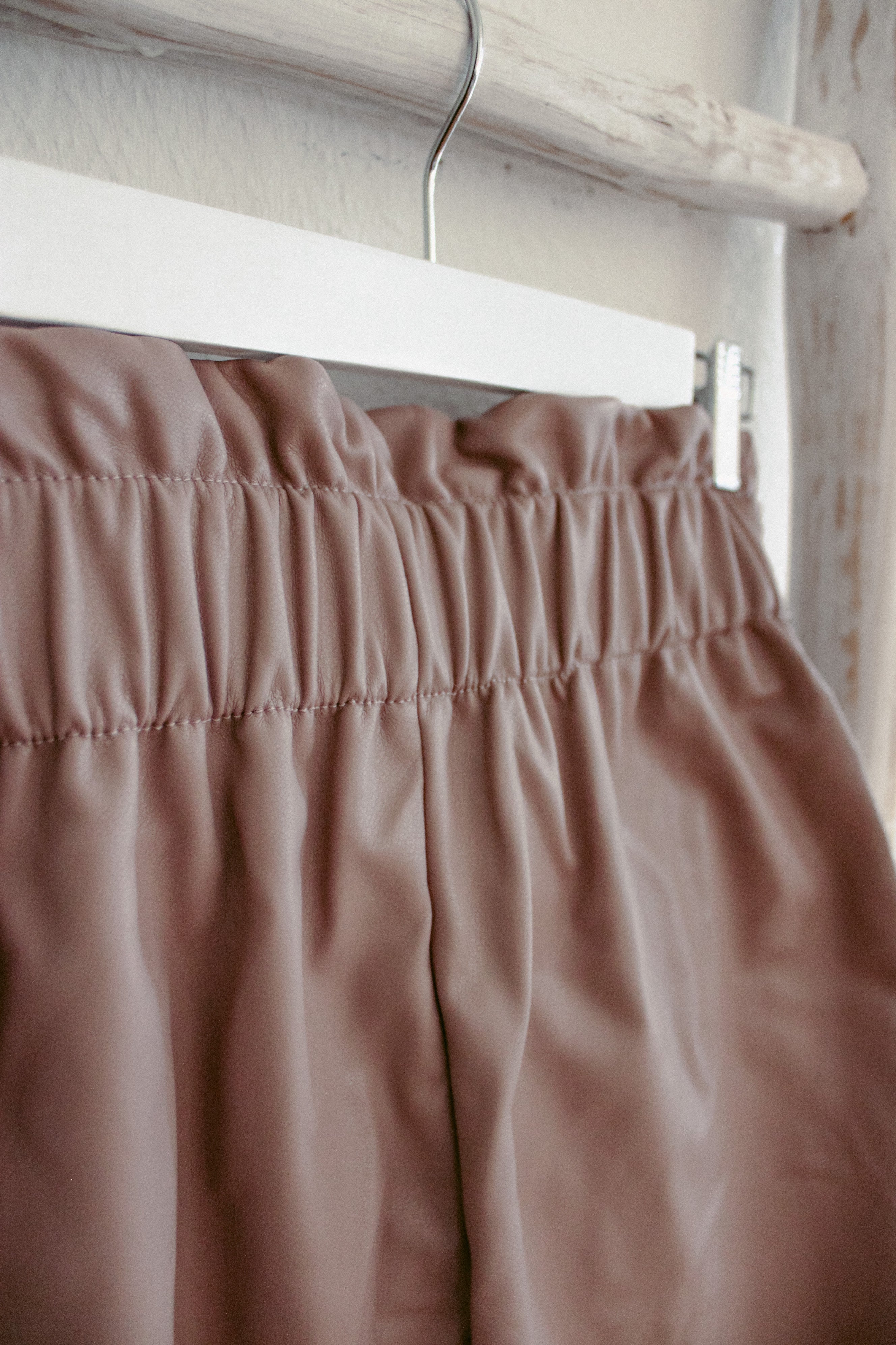 Vegane Paperbag-Shorts