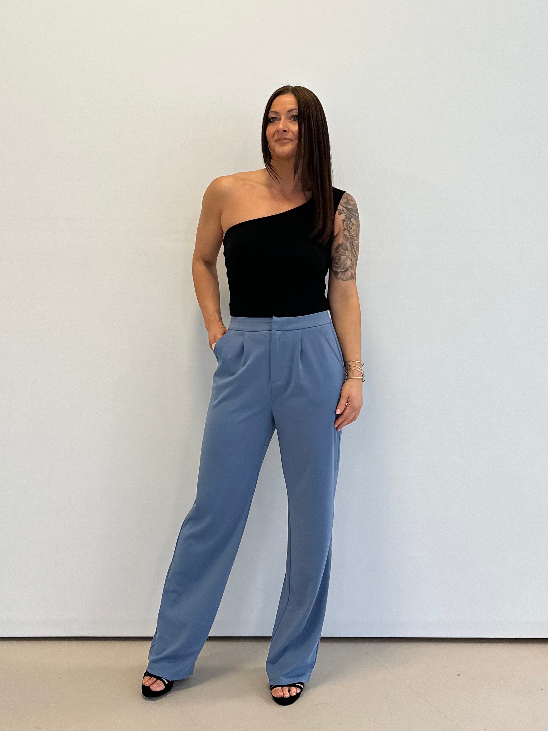 One Shoulder Body