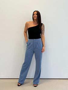 One Shoulder Body