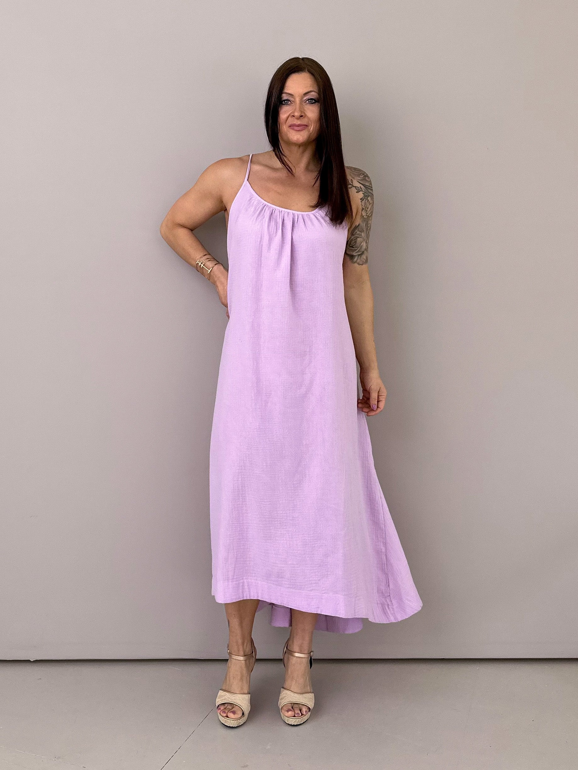 Musselin-Kleid mit tiefem Rückenausschnitt
