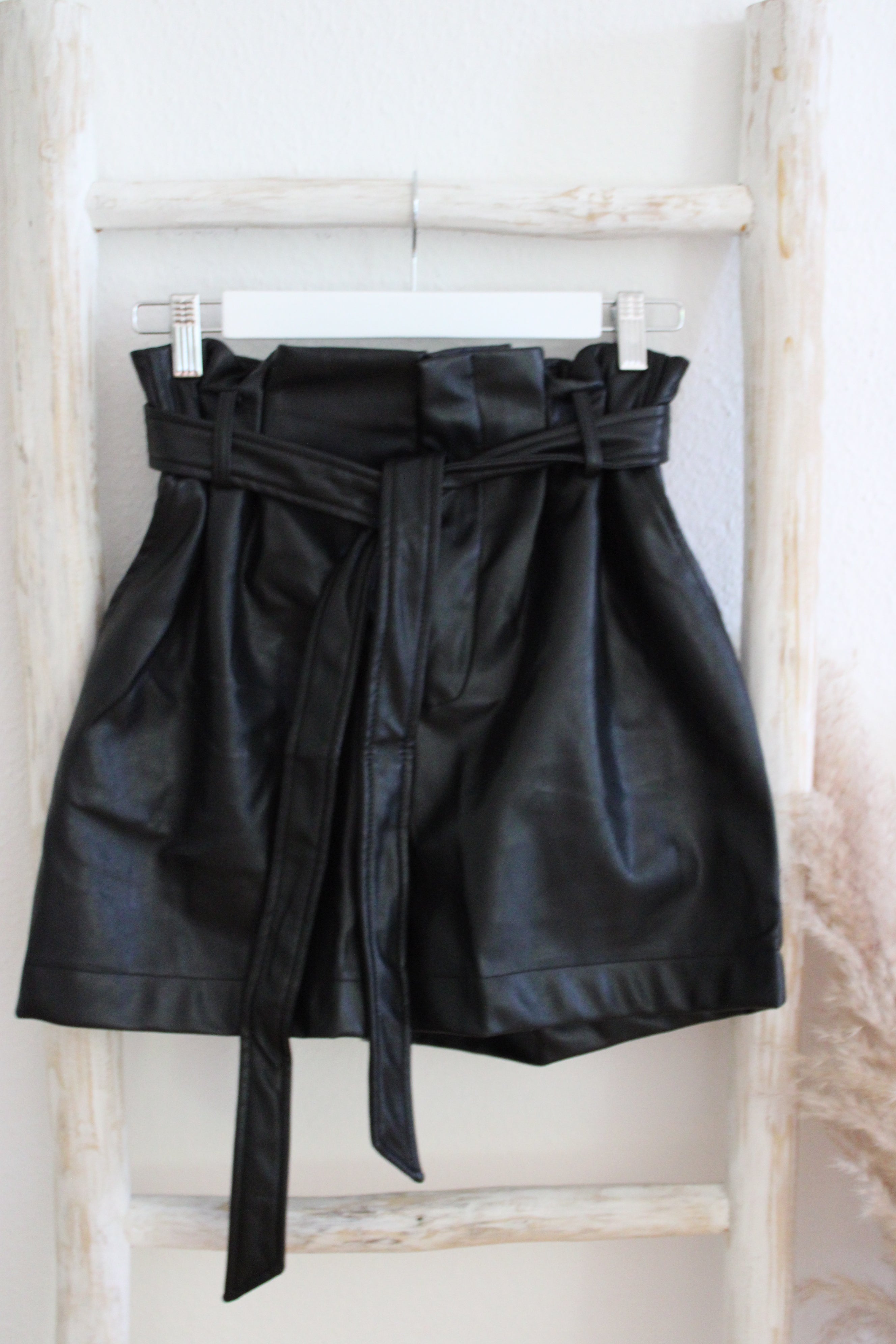 Paperbag-Ledershorts