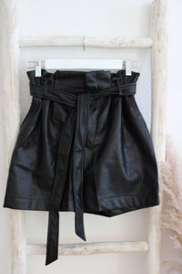 Paperbag-Ledershorts