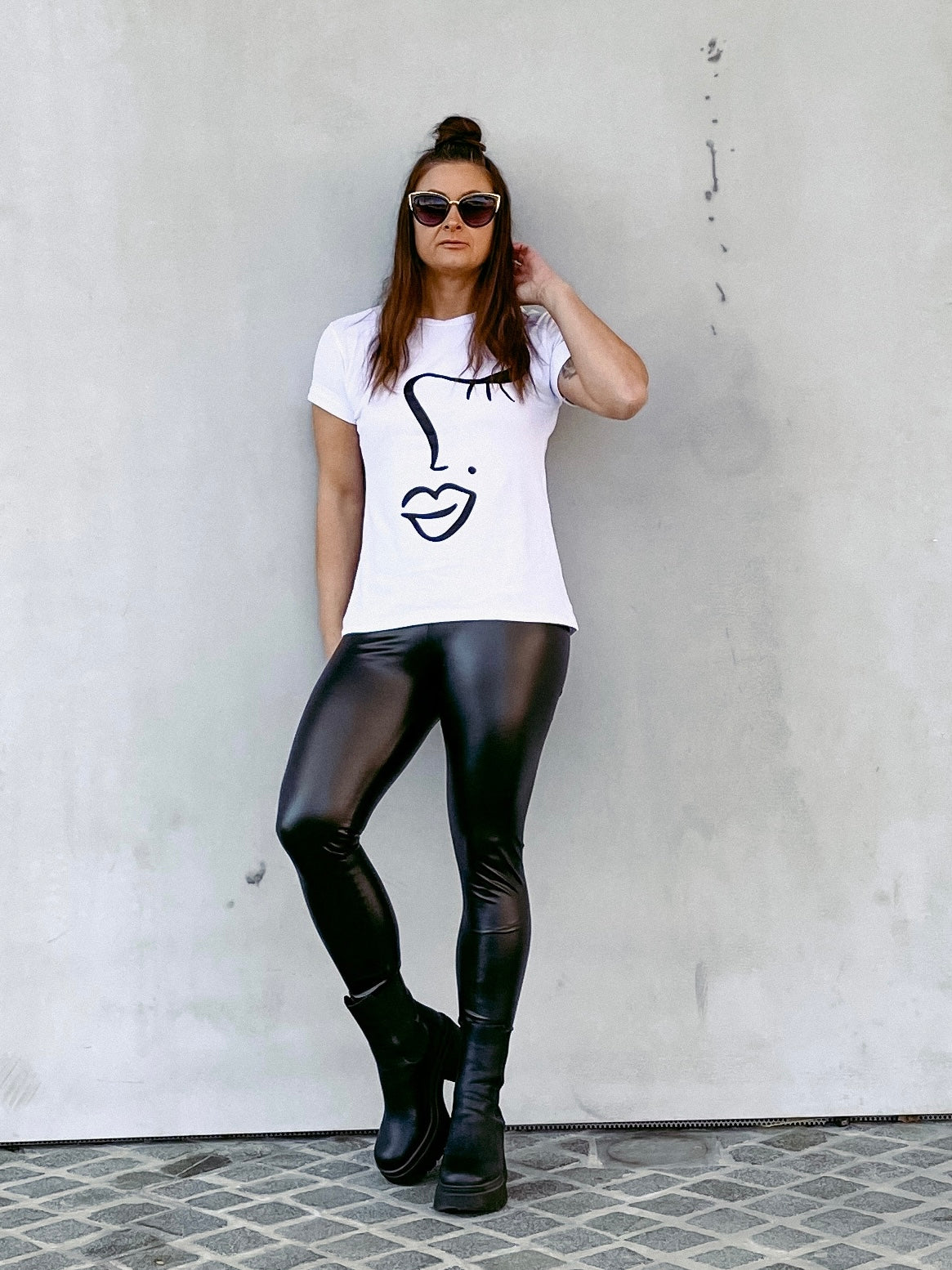 T-Shirt Woman Face
